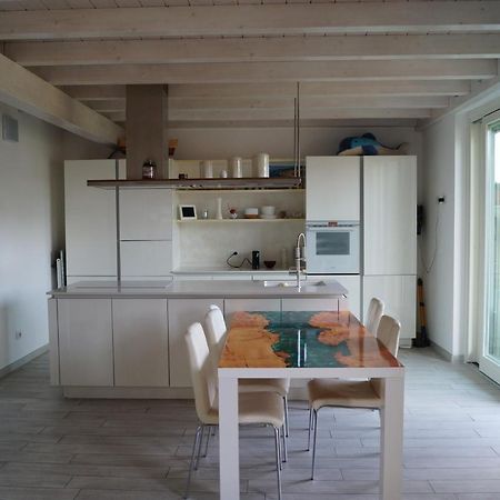 Charme Lake Loft Ispra Eksteriør bilde